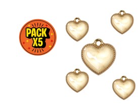 Dije Esmaltado Corazón Beige 